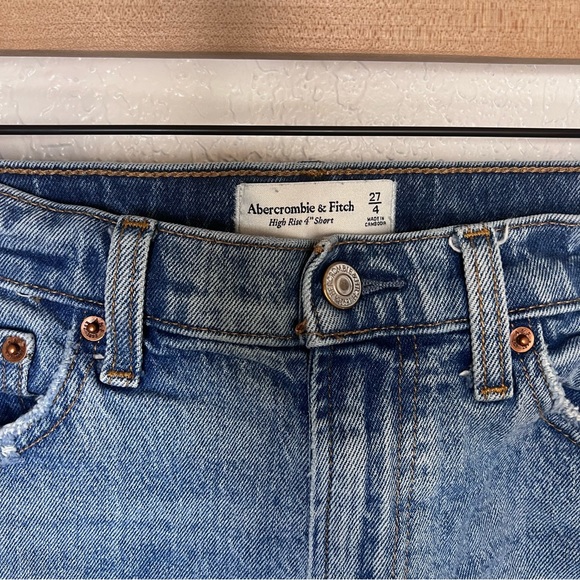 Abercrombie & Fitch High Rise 4” Short size 27 - Picture 4 of 5